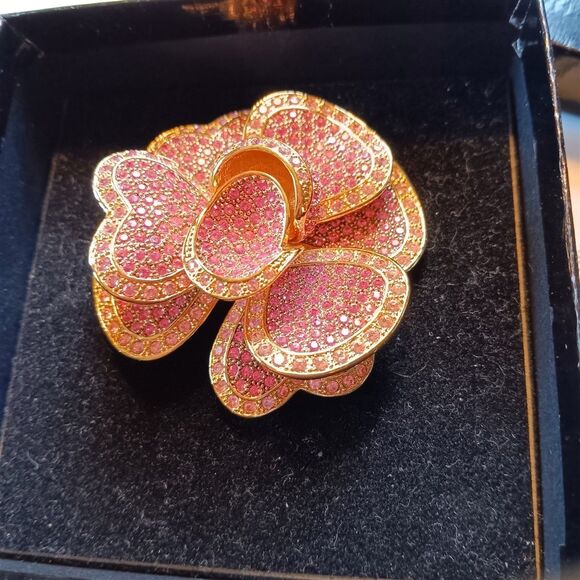 Vtg Joan Rivers Brooch Pink Pave Swarovski Crystals Flower Classics Collection - Picture 3 of 6